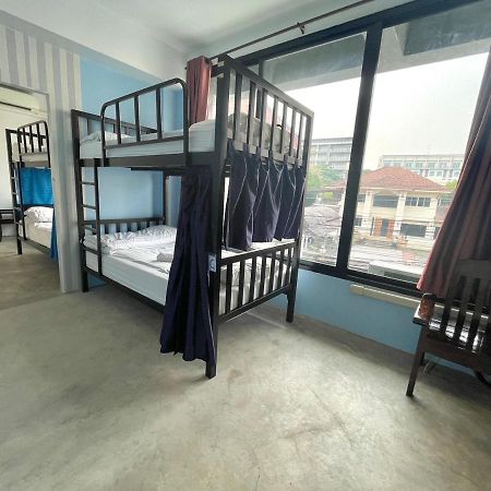 Bake Room Hostel Chiang Mai Esterno foto