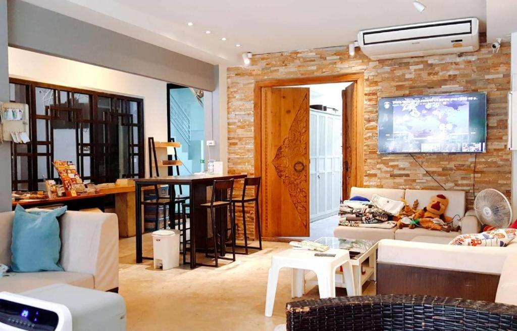 Bake Room Hostel Chiang Mai Esterno foto