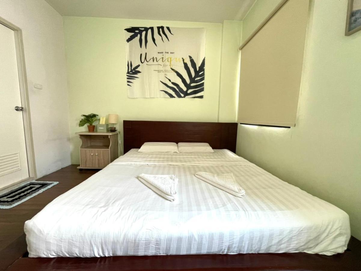 Bake Room Hostel Chiang Mai Esterno foto