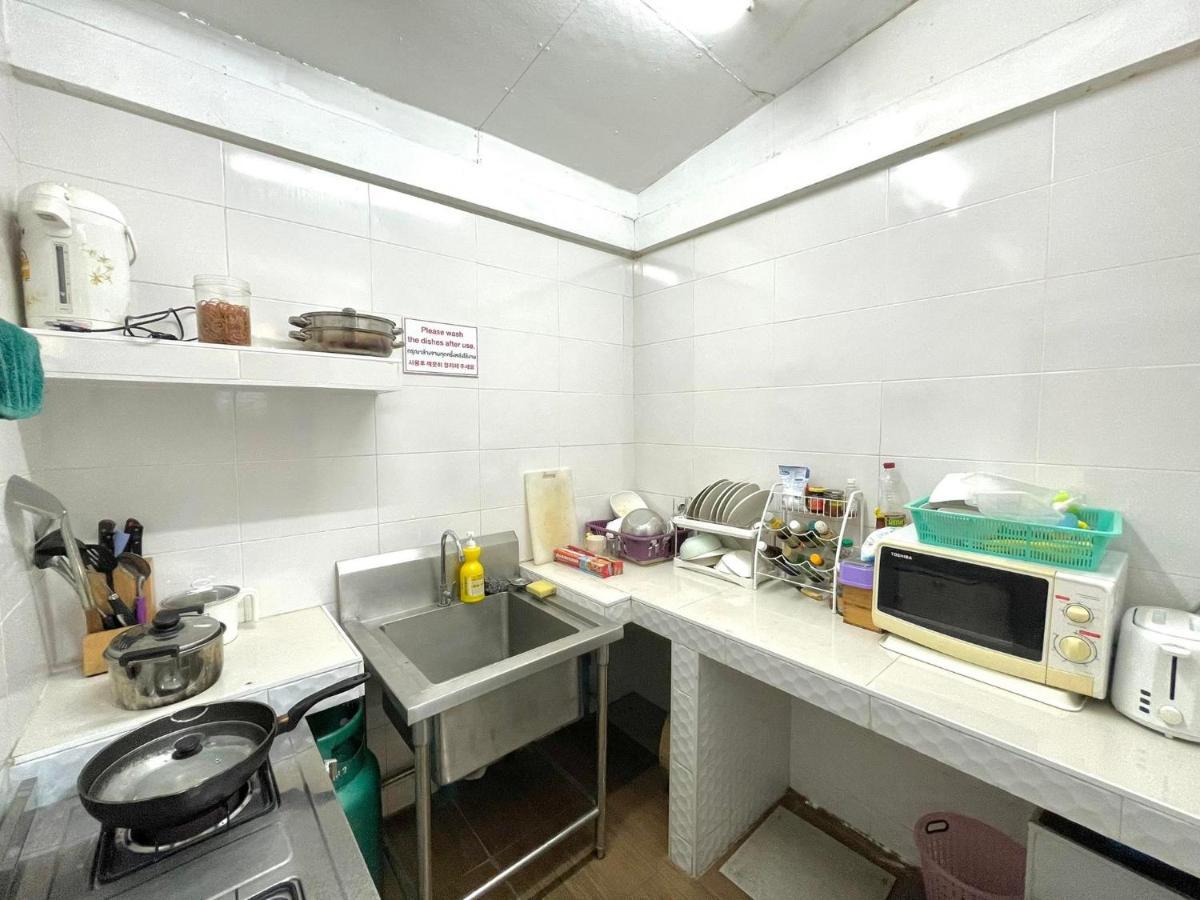 Bake Room Hostel Chiang Mai Esterno foto