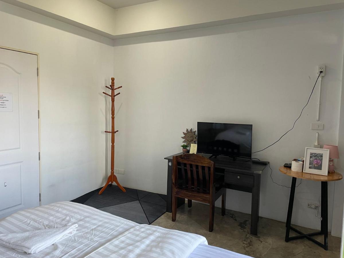 Bake Room Hostel Chiang Mai Esterno foto