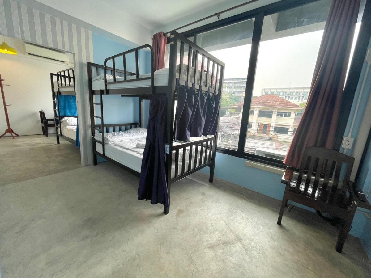 Bake Room Hostel Chiang Mai Esterno foto